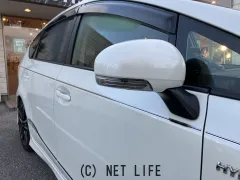 トヨタ プリウスα