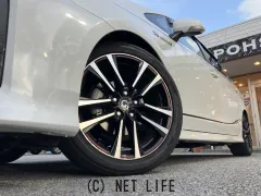 トヨタ プリウスα