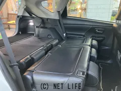 トヨタ プリウスα