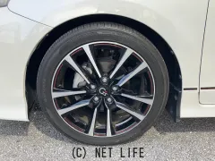 トヨタ プリウスα