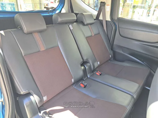 乗員定員7名 トヨタ シエンタ