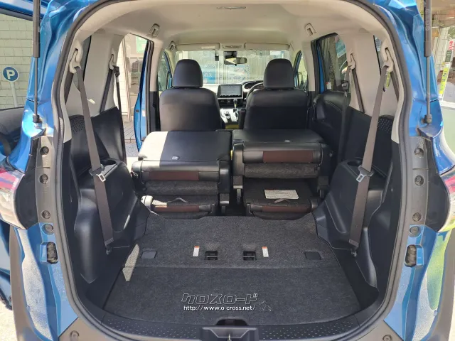 2列目を倒すと大きな荷物も積み込み可能 トヨタ シエンタ