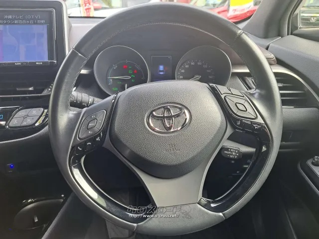 是非ご来店して乗り込んでみてください!! トヨタ C-HR