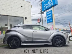 トヨタ C-HR