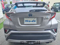 トヨタ C-HR