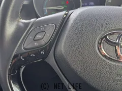 トヨタ C-HR