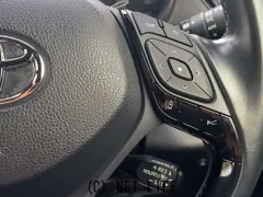 トヨタ C-HR
