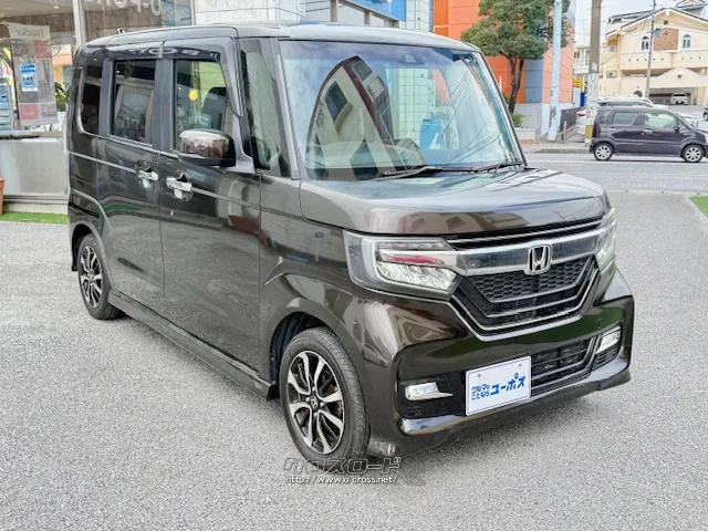 後方誤発進抑制機能を追加し、全タイプに標準装備としている。 ホンダ N-BOX