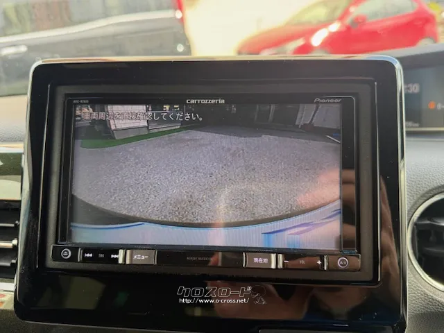 駐車時に安心のバックカメラ付き ホンダ N-BOX