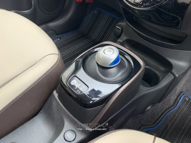 コンパクトなシフトレバー 日産 ノート