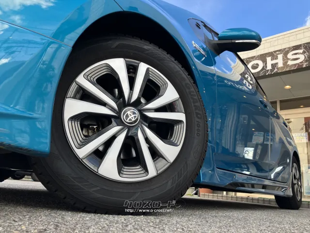 タイヤサイズ(前)195/65R15タイヤサイズ(後)195/65R15 トヨタ プリウスPHV