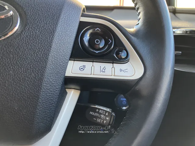 ステアリングスイッチ トヨタ プリウスPHV