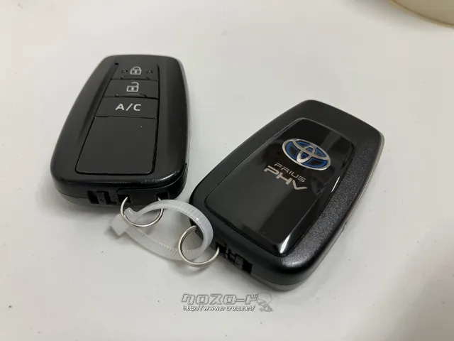 クチコミ高評価を獲得!お問い合わせはユーポス美里店まで!098-921-0203 トヨタ プリウスPHV