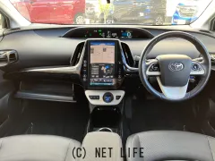 トヨタ プリウスPHV
