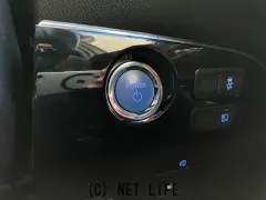 トヨタ プリウスPHV