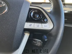 トヨタ プリウスPHV