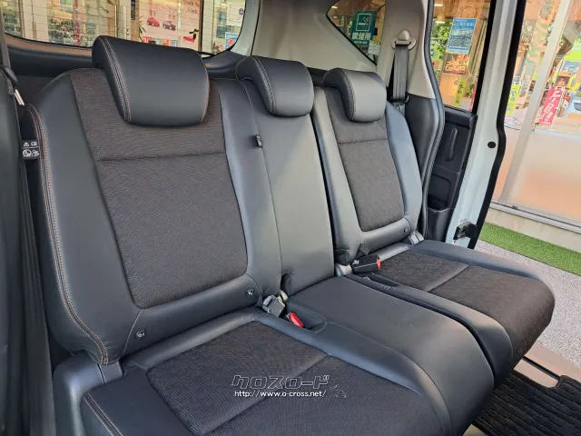 後席も広々でお出かけも快適空間! ホンダ フリード