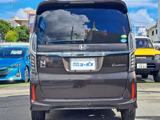 新たに後方誤発進抑制機能を追加し、標準装備としている ホンダ N-BOX