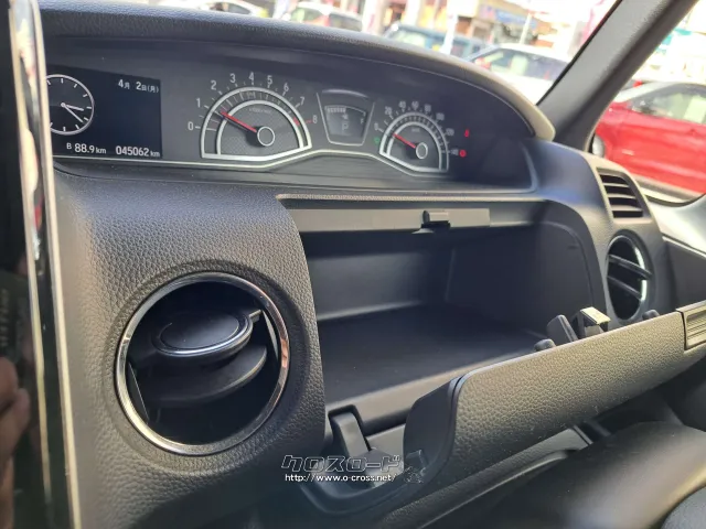 運転席収納 ホンダ N-BOX