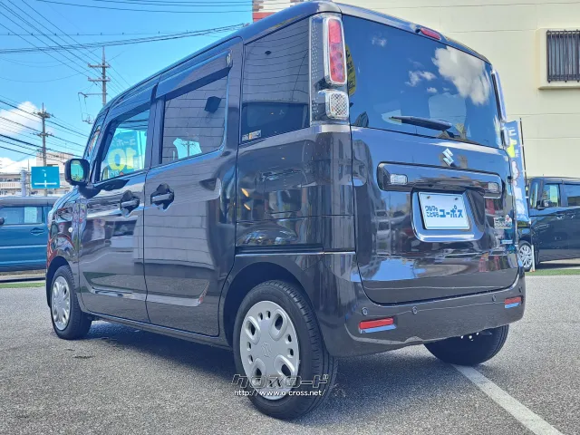 見た目にも広さや大きさを感じるデザインでワクワク、楽しさを感じる新しいスタイル スズキ スペーシア