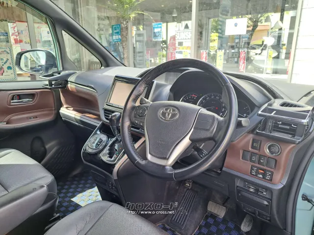 室内長×室内幅×室内高2930×1540×1400mm トヨタ エスクァイア