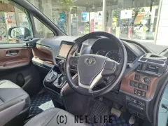 トヨタ エスクァイア