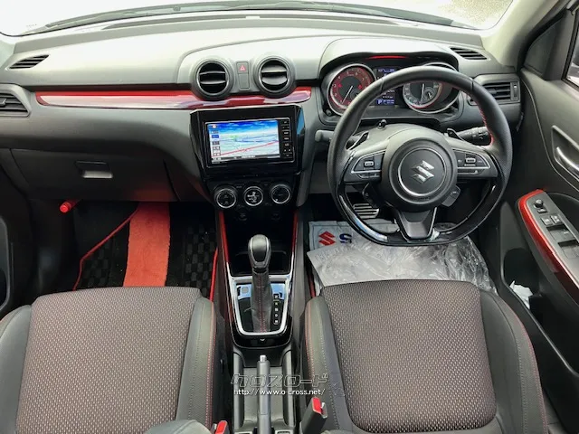 「お問合せはユーポス登川店まで/098-989-9344お待ちしております」 スズキ スイフト