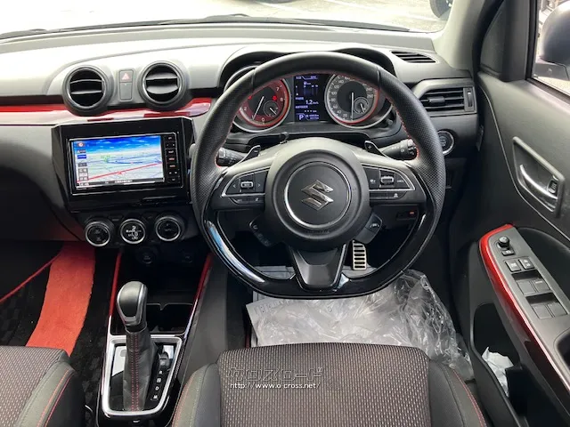 「お問合せはユーポス登川店まで/098-989-9344お待ちしております」 スズキ スイフト