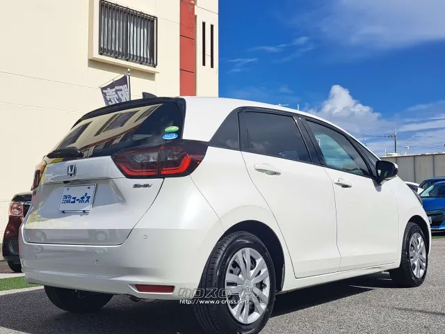 車両前後に計8つのソナーセンサーが装備されています。 ホンダ フィット