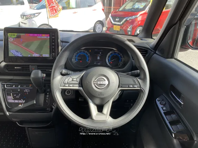 快適な運転席となっております。 日産 ルークス