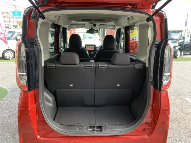 荷室も広々で大活躍!! 日産 ルークス