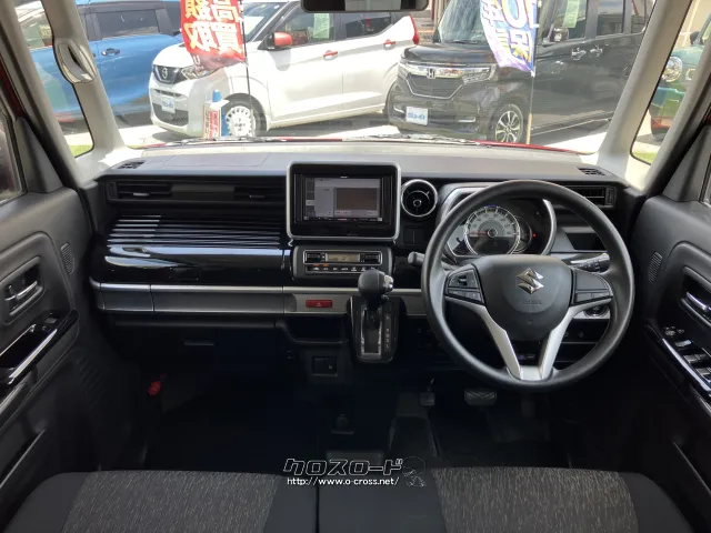 広い室内空間に、低床で開口を広くした乗り降りがしやすい後席両側スライドドア スズキ スペーシア