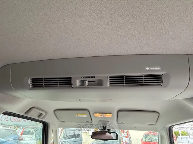後席サーキュレーターも装備しています。 日産 デイズルークス