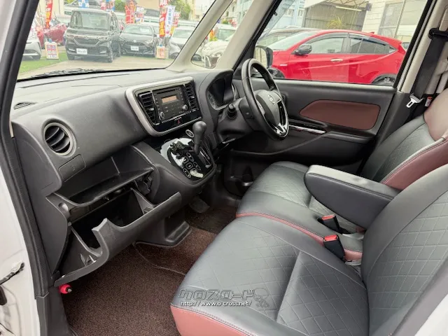 助手席側グローブボックス。 日産 デイズルークス