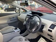 トヨタ プリウスα