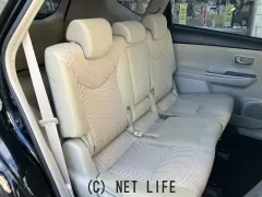 トヨタ プリウスα