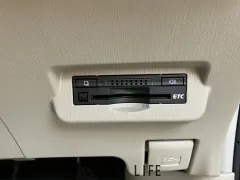 トヨタ プリウスα