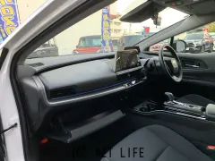 トヨタ プリウス