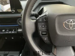 トヨタ プリウス