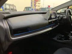 トヨタ プリウス