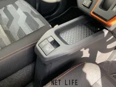 ダイハツ タフト