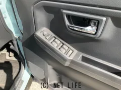 ダイハツ タフト