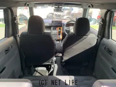 ダイハツ タフト