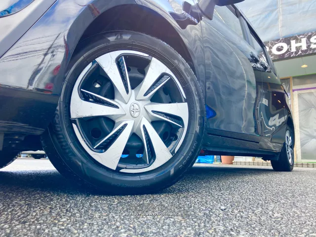 タイヤサイズ(前)185/60R15 タイヤサイズ(後)185/60R15 トヨタ シエンタ