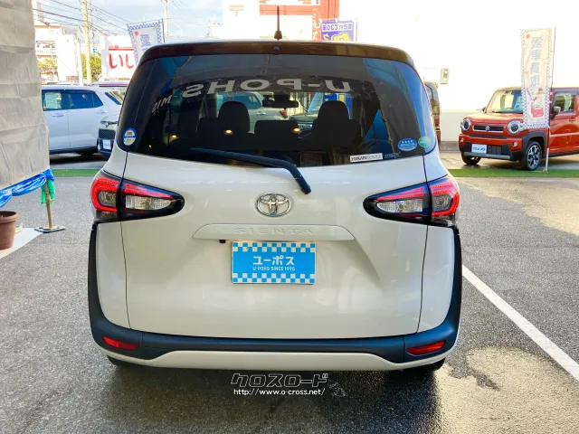 迫力のリアビュー トヨタ シエンタ