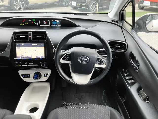 ステアリング形式パワーアシスト付きラック&ピニオン トヨタ プリウス