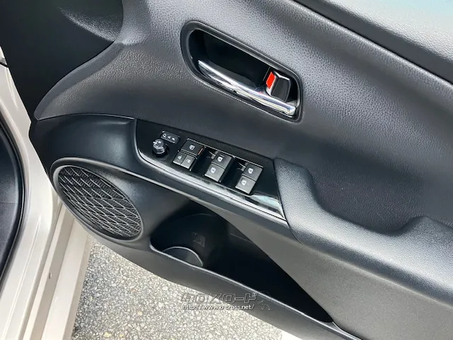 クチコミ高評価を獲得!お問い合わせはユーポス美里店まで!098-921-0203 トヨタ プリウス