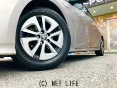 トヨタ プリウス