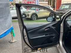 トヨタ プリウス