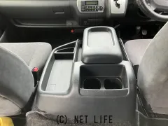 トヨタ ハイエース